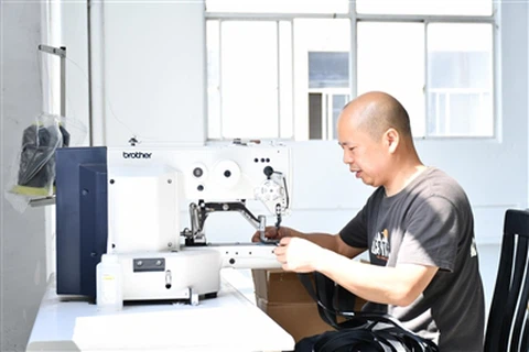 Noua calatorie! Noua fabrică a fost dată oficial în funcțiune după trei luni ...